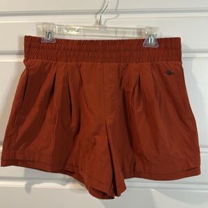 CALIA women's Mid Rise Double Layered Hem Short Caramelized Walnut large